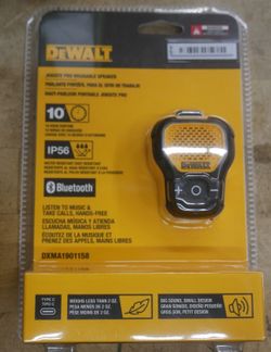 Dewalt DXMA1901158 Jobsite Pro Wearable Speaker NEW. F(contact info removed)9.