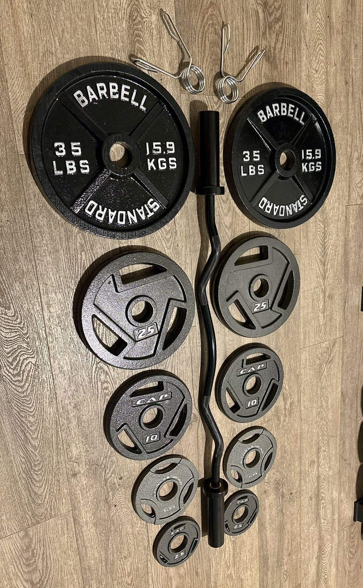 BRAND NEW Olympic Black Curl Bar With Pairs From 5s To 35s (Total: 175 lbs)