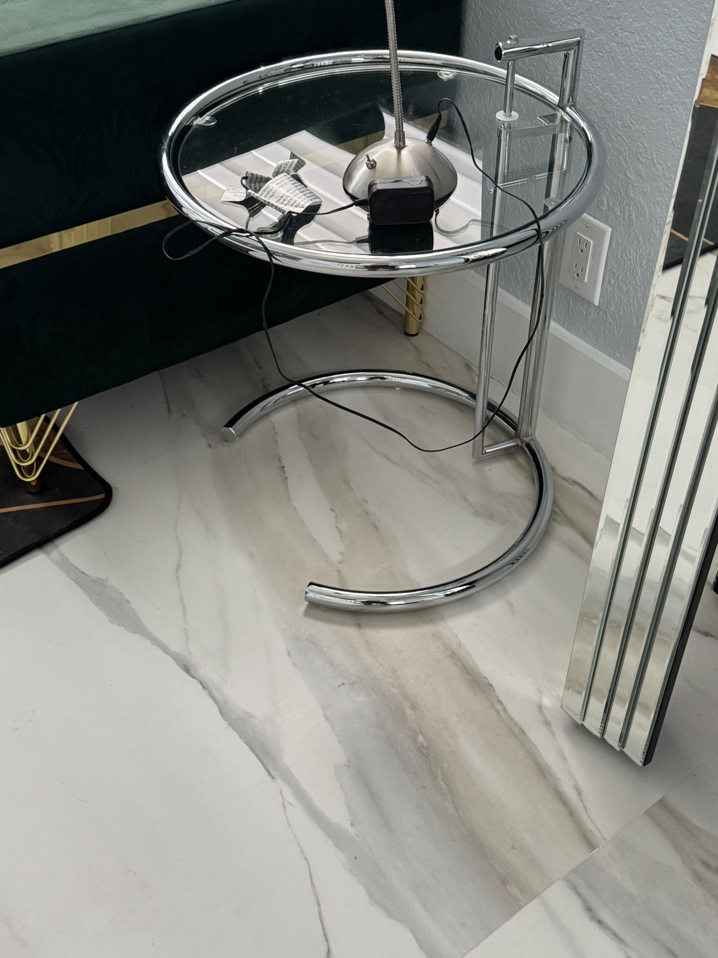 2 end tables