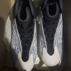 Yeezy QNTM Size 12 