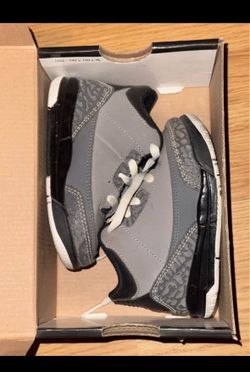 Jordan Retro 3 - Stealth toddler size 6c
