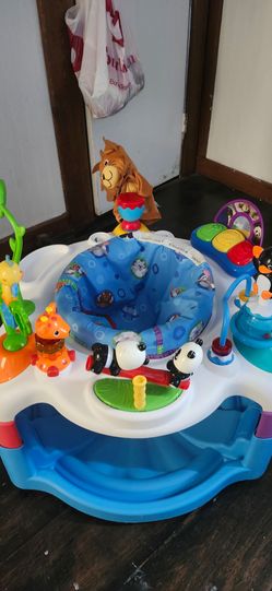 Baby activity center