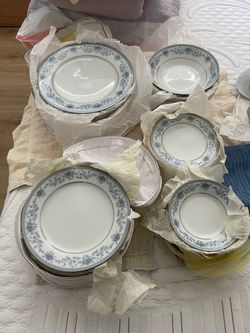 Noritake Blue Hill China Service for 12