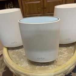 NETGEAR Orbi Whole Home Wifi w/Satellites -Make an Offer