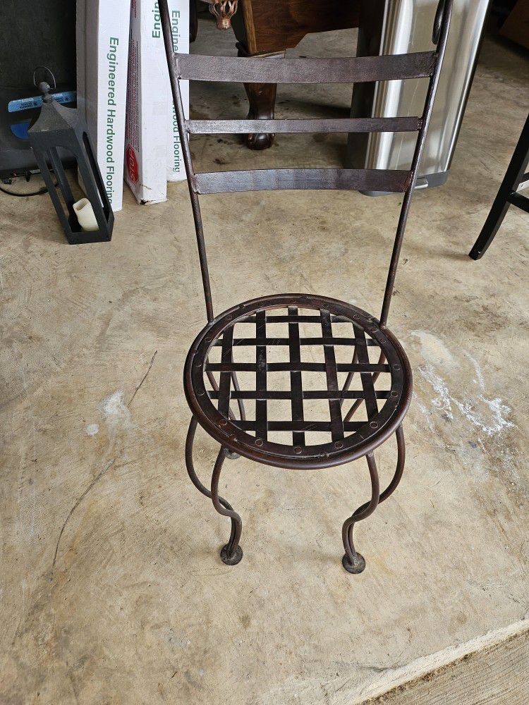 Rustic Wrought Iron Patio Chair