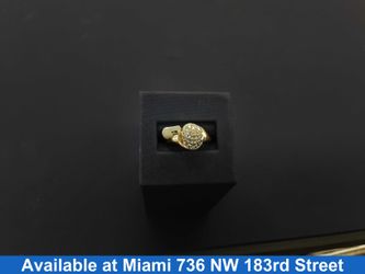 Ring - Wedding Set - Yellow Gold 10k (.417) 2.4 grams Size 8.5