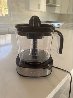 LUUKMONDE Electric Citrus Juicer