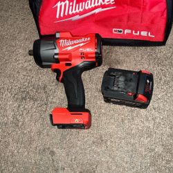 Milwaukee M18 Fuel Brushless 1/2” Impact Wrench  5.Ah Battery and Charger Like New 