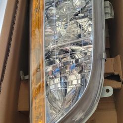2002 Honda Accord Passenger  Headlight