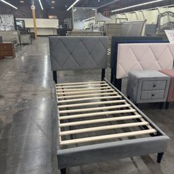 Twin Size Grey Platform Bed With Orthopedic Mattress 