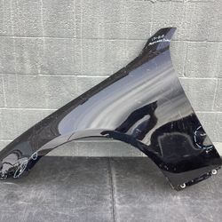 2017-2020 Mercedes Benz E Class Left Front Fender OEM