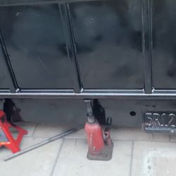 Liftgate Tommy
