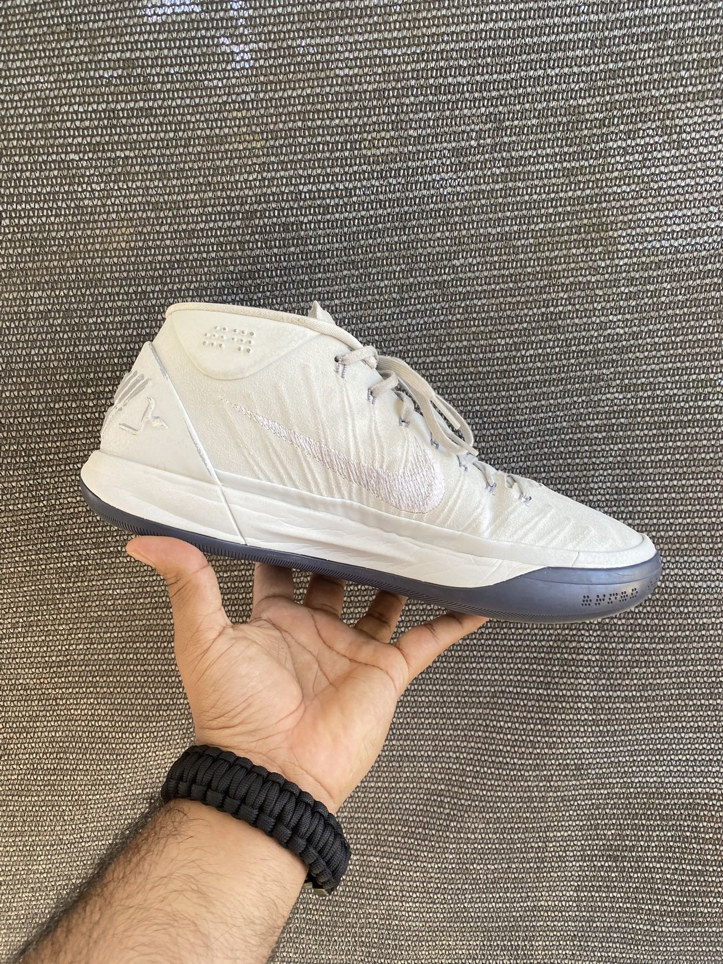 Nike Kobe A.D. Mid Pure Platinum