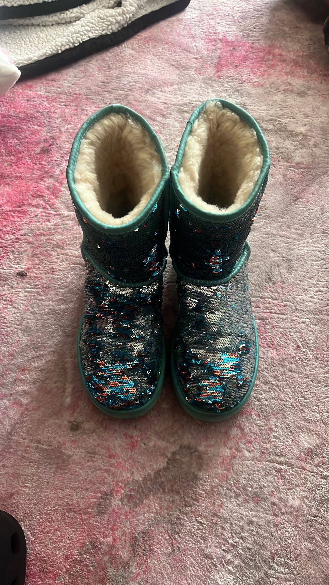 Ugg Size 7