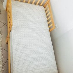 Bed For Kids. Good quality . Not Delivering . Only For 80$