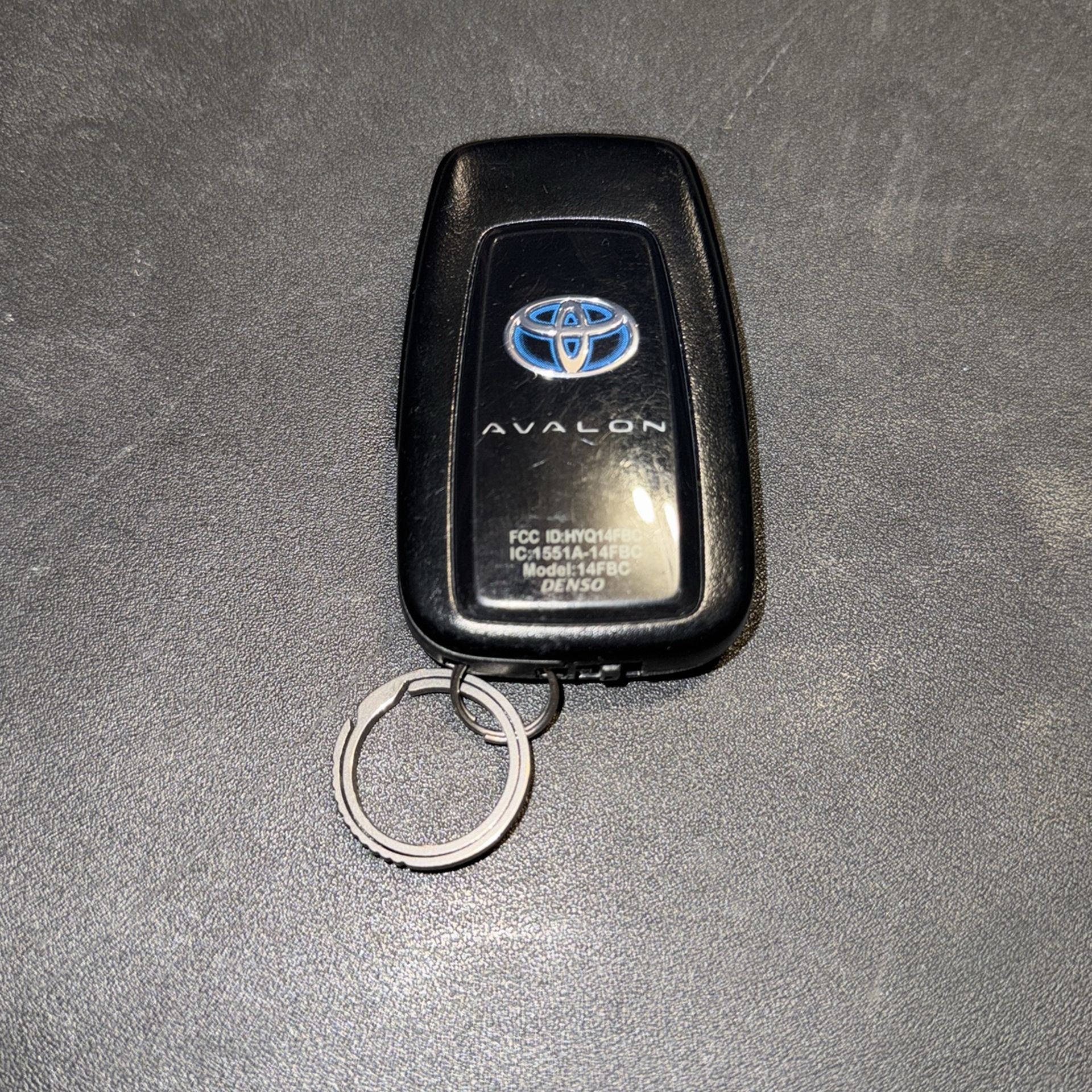 Toyota Avalon Key Fob