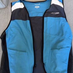 AMAZON VEST !!! 