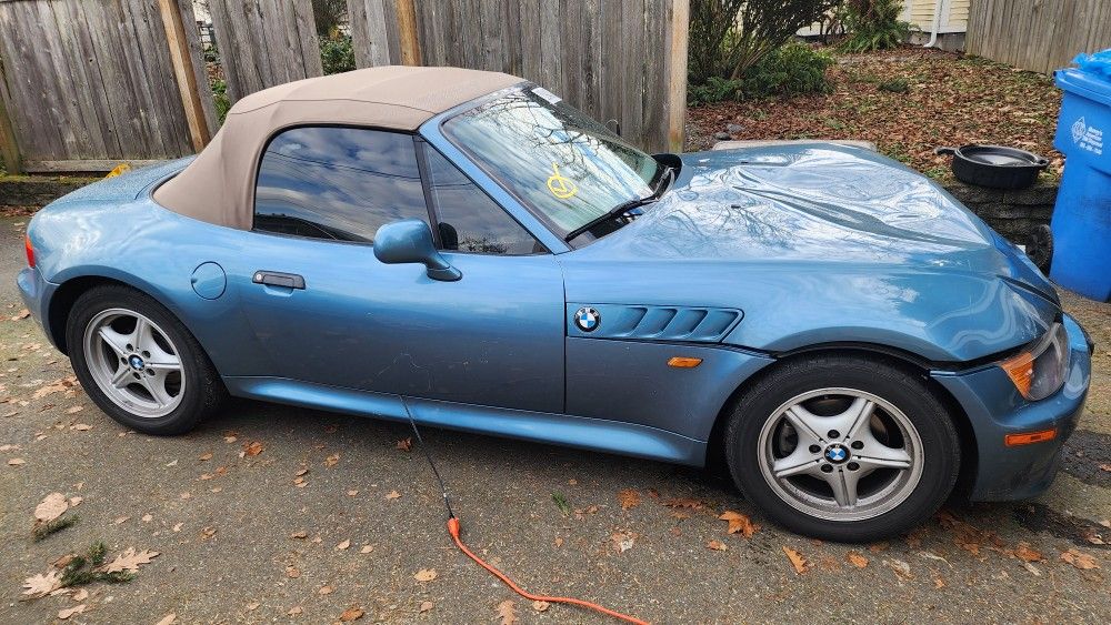 1999 BMW Z3 for Parts