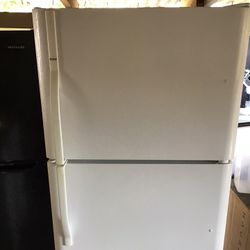 Refrigerator Kenmore 