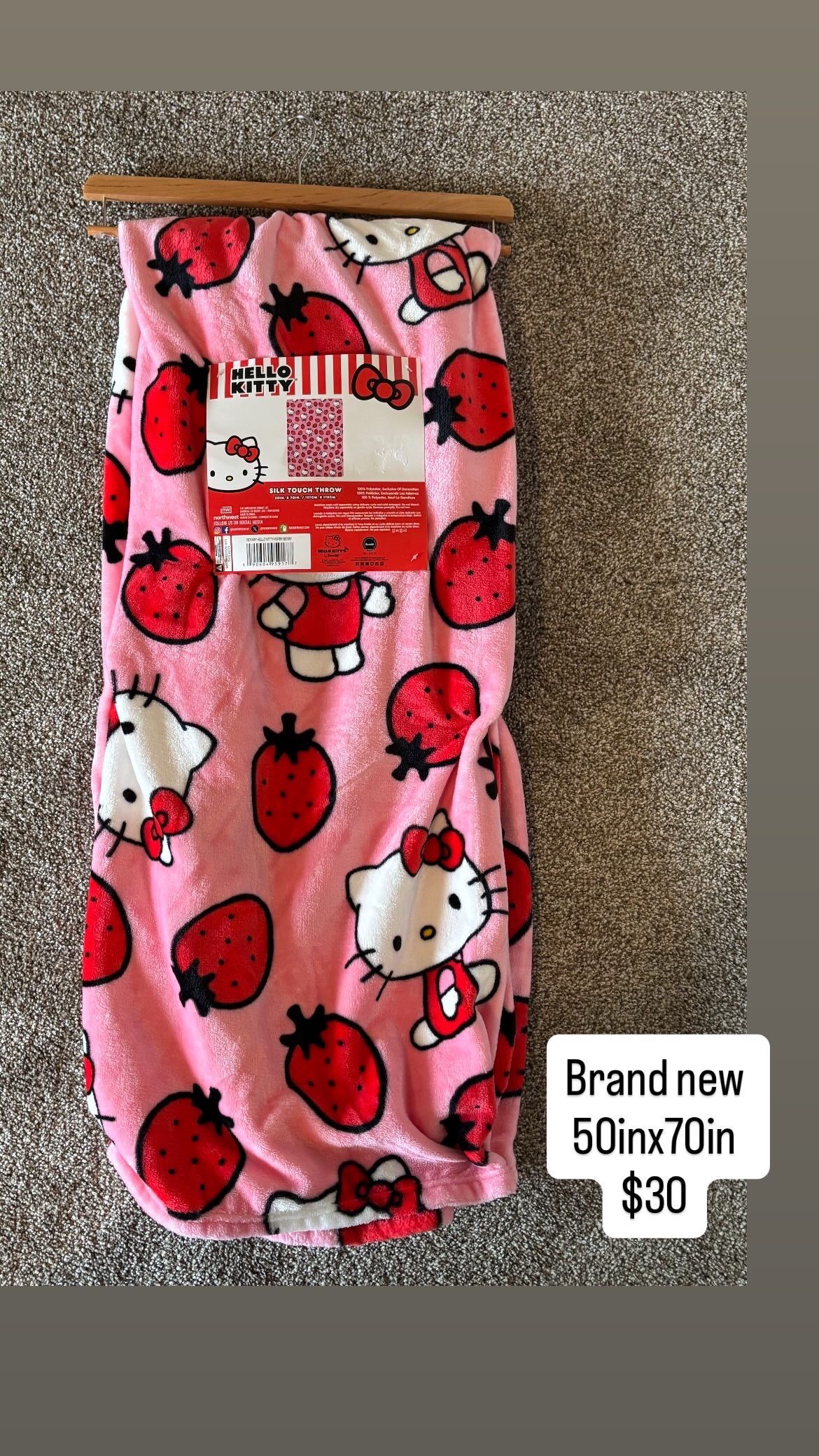 Hello Kitty Plush Blanket 50in x70in.