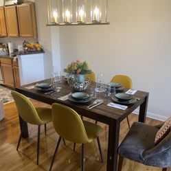 Dinning Room Table
