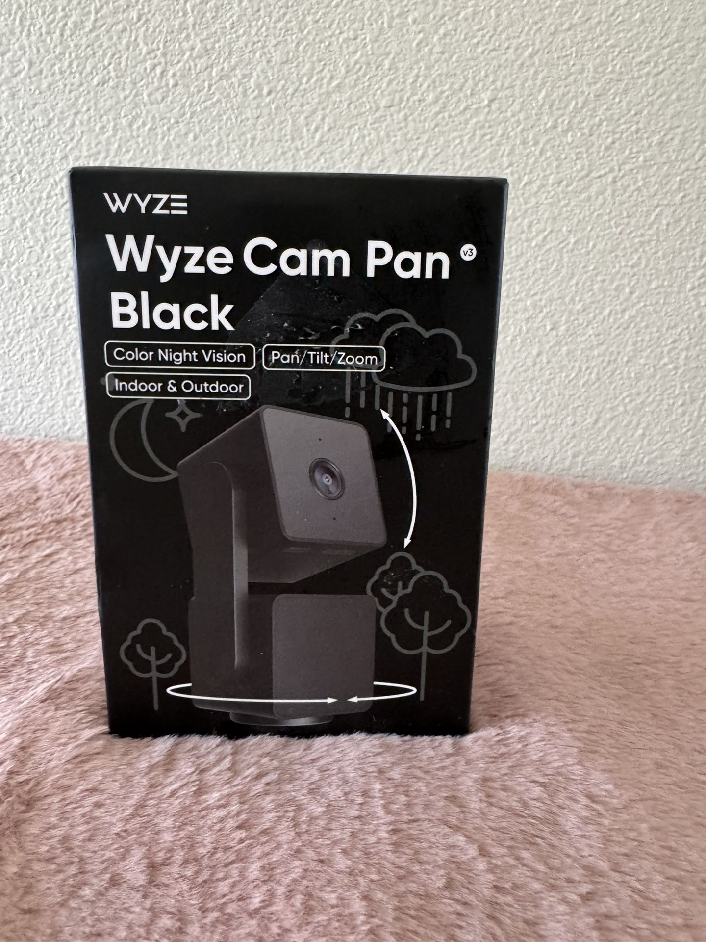 WYZE Cam Pan Black Security Camera