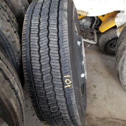 Good used tires and Wheels for trucks