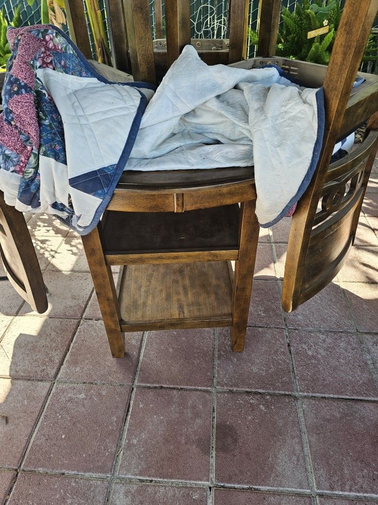 Kitchen Table With Chairs 3