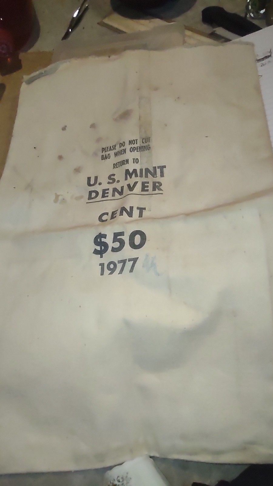 1977 U.S. MINT BAG $15.00