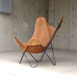 Vintage Mid Century Modern Hardoy Butterfly Lounge Chair