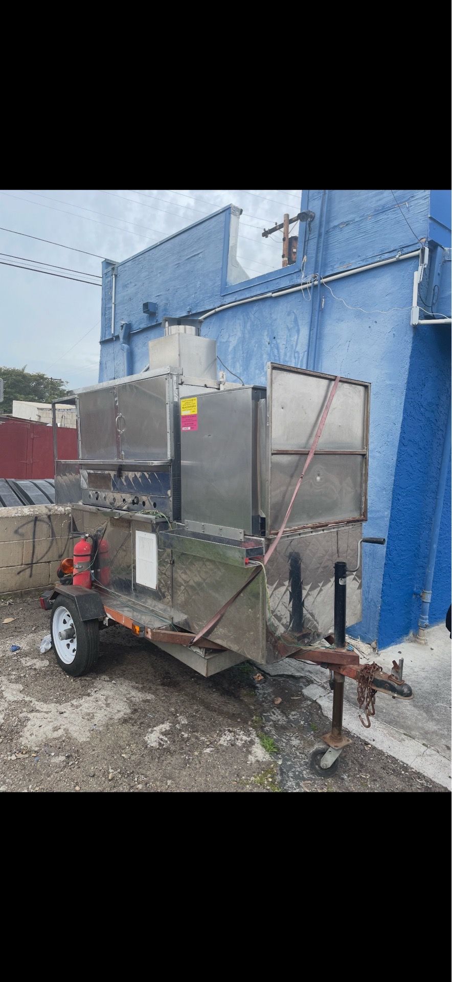 Hot dog and tacos cart