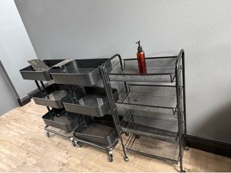 Massage Therapy Beds / & carts