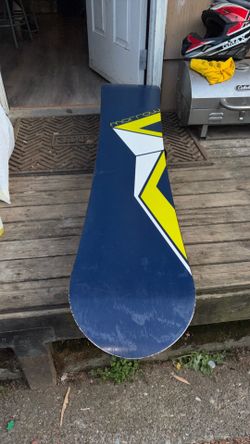 morrow fury snowboard $150 or best offer
