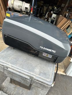 Dometic FJX3473MBKAS FreshJet 3 Series 13.5K BTU Air Conditioner Standard Black #8