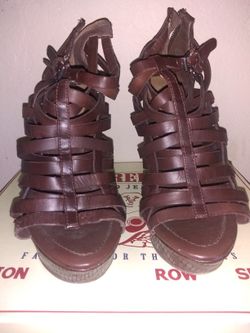 True religion wedge heels size 8