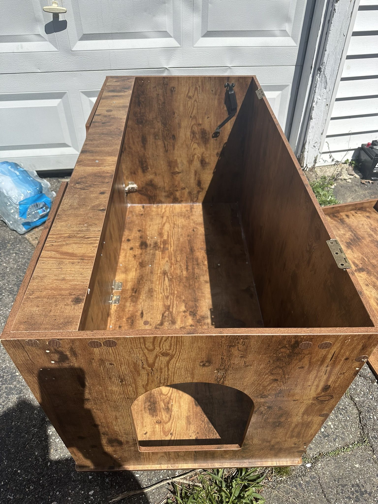 Cat Litter Box