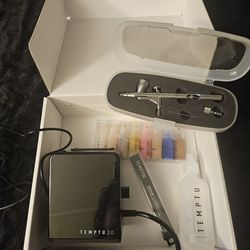Temptu 2.0 Airbrush Makeup Starter Kit