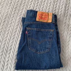 washed levi’s 501’s size 30x30