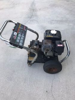 Shark 2700 psi pressure washer