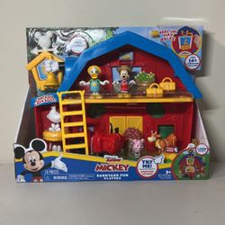 Mickey BARNYARD FUN PLAYSET