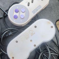  Super Nintendo Controllers