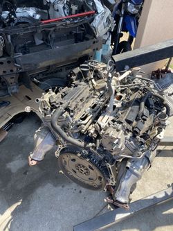 Q50 3.0t Engine