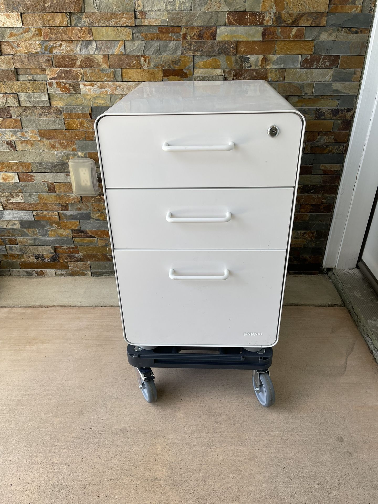 Poppin White Stow 3 Drawer File Cabinet for Sale in Long Beach