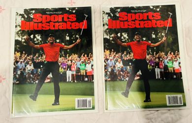 ( 2 ) Tiger Woods Sports Illustrated Magazines 