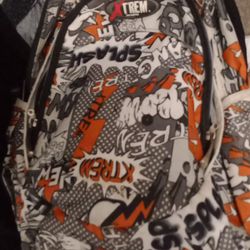 Kid's Backpack 🎒 $25 OBO