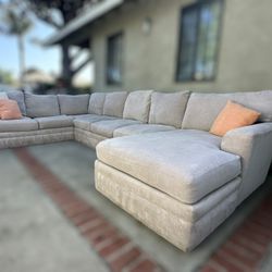 Beige 3 Piece Sectional Couch 