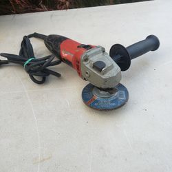 Milwaukee 4 1/2 Angle Grinder 