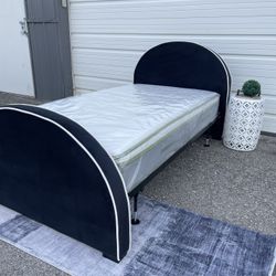 New Twin Size Platform Bed Frame $160 Or $345 With Mattress 