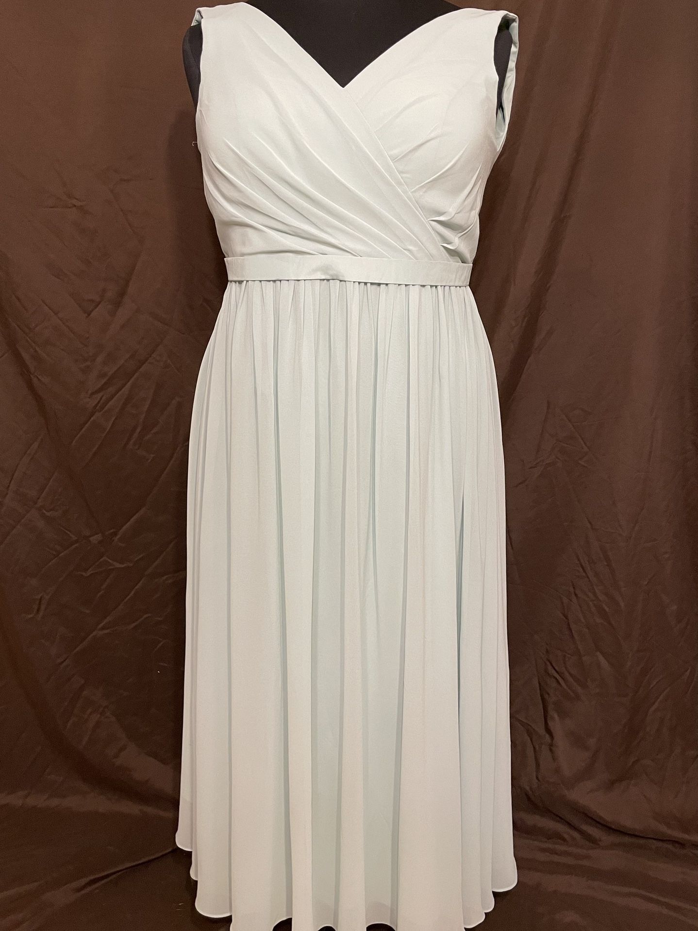 GREEN AW Bridal Dress Women’s Size 18P