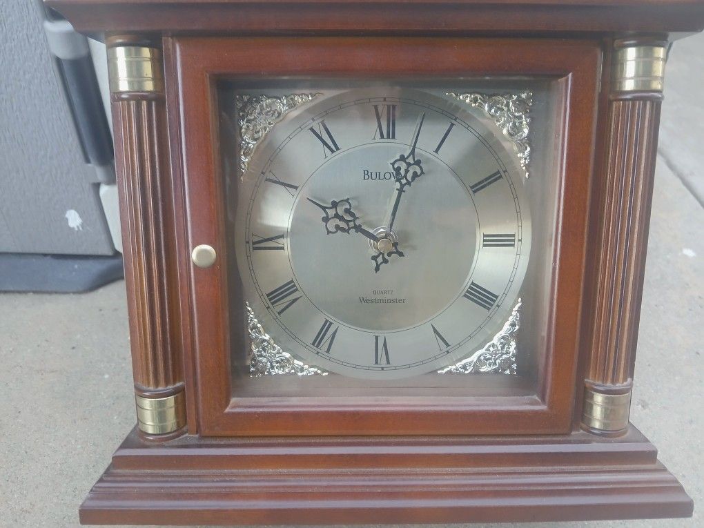 Roman Numeral Antique Clock With Chime